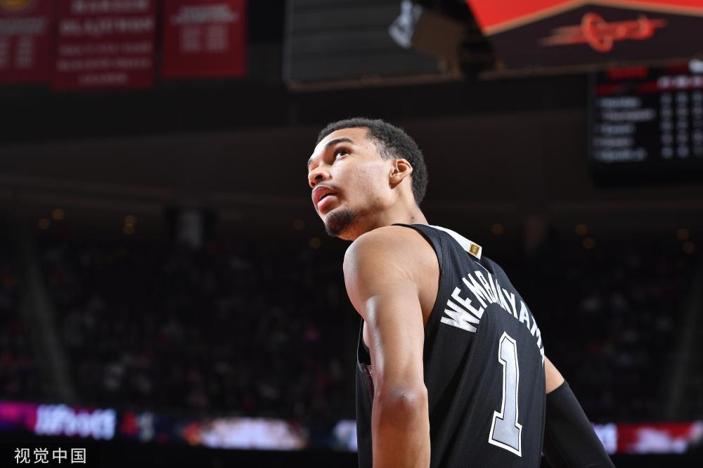 曼联迎来新 曼联迎来新