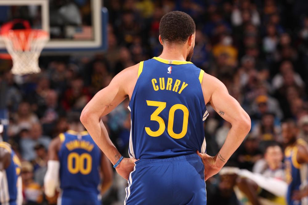 的表现是惊 的表现是惊