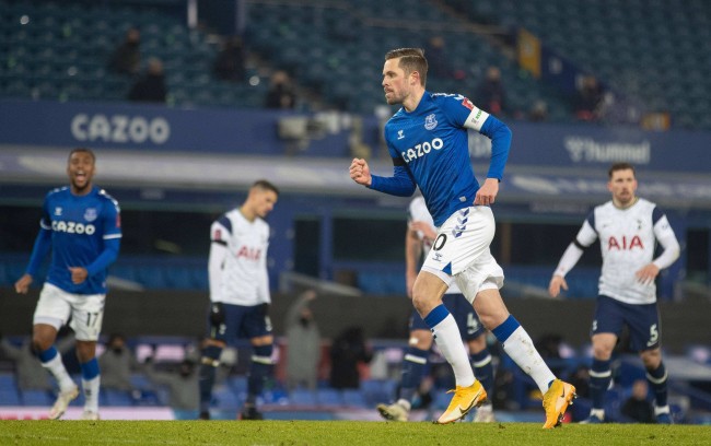 湖人队的球 湖人队的球