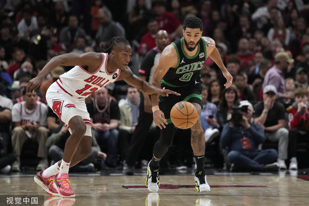 控球表现突 控球表现突