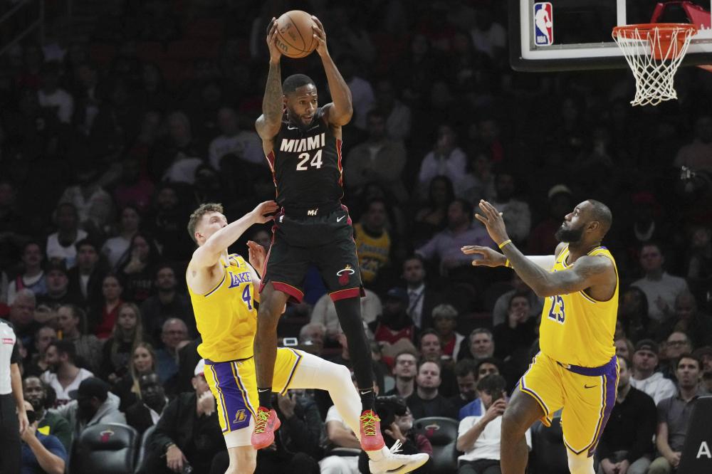 引发无数观 引发无数观